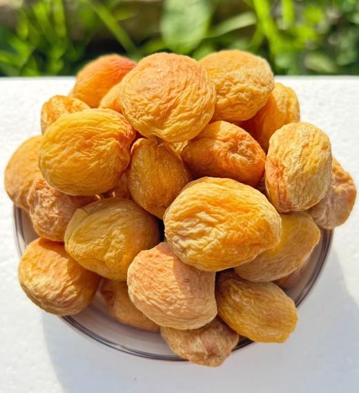 2025新货新疆小白杏干 肉厚软糯 自然甜 办公室零食搭档 商品图1