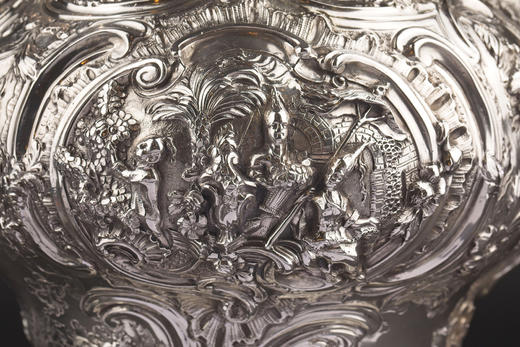 独角鹿西洋古董18世纪中期英国William Grundy银器制作工坊出品Chinoiserie中国风东方人物主题纯银精雕温水壶 商品图9