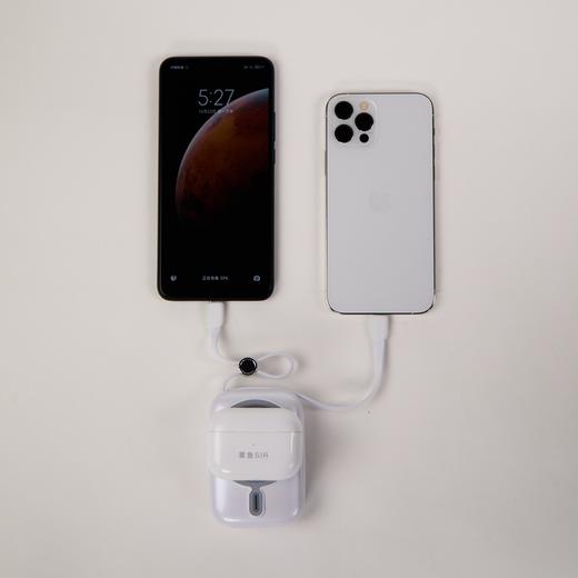 LIUFEIYP三合一磁吸快充充电宝，真3C认证，可登机高铁，小如卡片，苹果全系+安卓可用，可同时充5台！【G】 商品图1