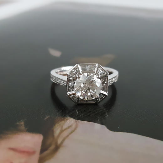 AU750白金经典时尚八角围镶款1.19克拉钻石戒指13号（戒圈可改） 231225NJS63 商品图5
