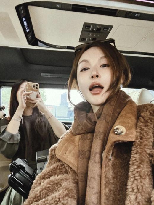 get韩女穿搭【双面穿100%羊毛麂皮大衣】100%绵羊毛🦙手感柔软有弹性，内里复合麂皮~正反都可以穿WD 商品图1