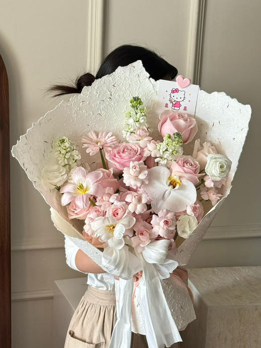可爱粉kitty花束 商品图0