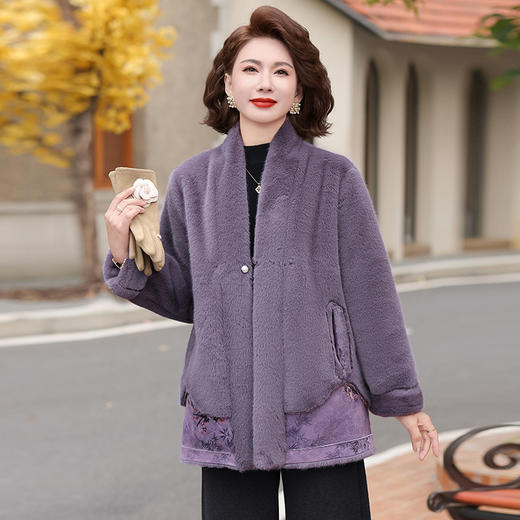 FW 2691新中式妈妈冬装外套皮毛一体皮毛洋气加厚大衣 商品图3
