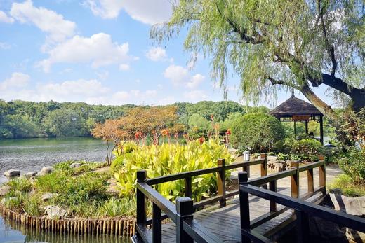 ★沪上年夜饭★¥5988起/晚--下榻【上海西郊宾馆】享2间商务房+早餐+西郊中餐厅4人年夜饭+西郊游园会！有效期2026年2月15日-2月16日专享，另有新春套餐可选~ 商品图1