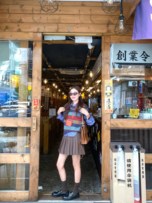 <曾小咸推荐>现货秒杀 ！微信超特价！复古条纹针织马甲 日常159.99 立减80 秒杀79.99！！ 商品图7