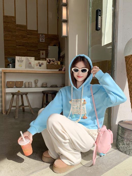 <曾小咸推荐>现货秒杀 ！微信超特价！韩系流苏连帽加绒卫衣 日常189.99 立减100 秒杀89.99！！ 商品图9