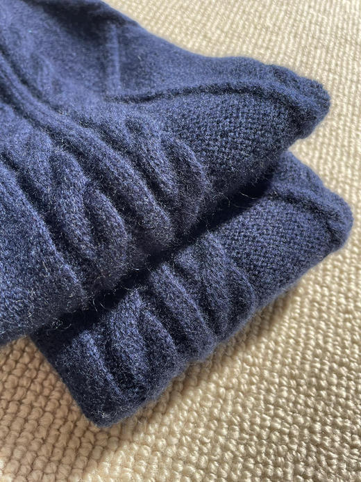 1226-7 独家圆正 小禾新春胶囊系列 趣味刺绣 绵羊毛羊绒 圆领套头衫 商品图13