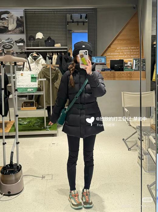 D122605极寒防护小蛮腰科技压胶连帽中长款女式羽绒服 商品图6