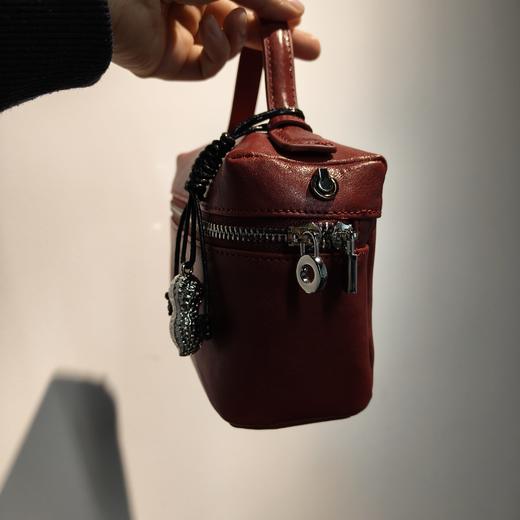 【秋冬精选】植鞣牛皮复古小方包女2025春夏新款小众设计饭盒包斜挎单肩小方包 商品图4