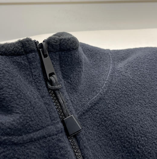 Miu家男女款小标抓绒外套122601 商品图7