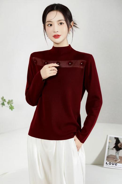 伯妮斯茵 | 复古精致 半高领钉珠针织衫 细腻针织面料 百搭遮肉 约会出游款  SZ6E03 顺圣色 商品图0