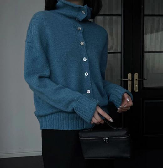 预售 年度重磅  lp同源意大利fn纱线  意大利顶奢羊绒！ 立领两穿羊绒针织开衫 商品图2