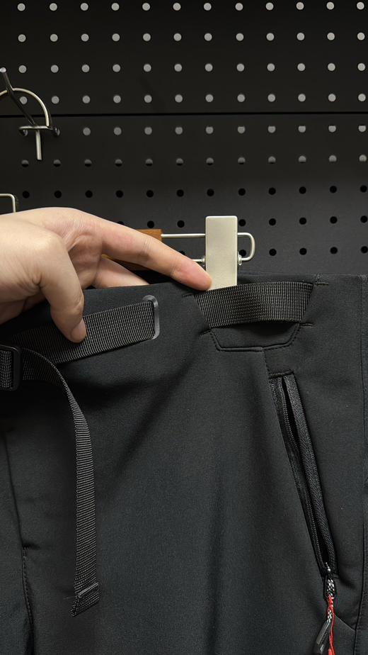 原定正品猛犸象MAMMUT Clion加绒软壳冲锋裤，防水防风保暖，顶级性能三重守护，尺码S-XXL 商品图5