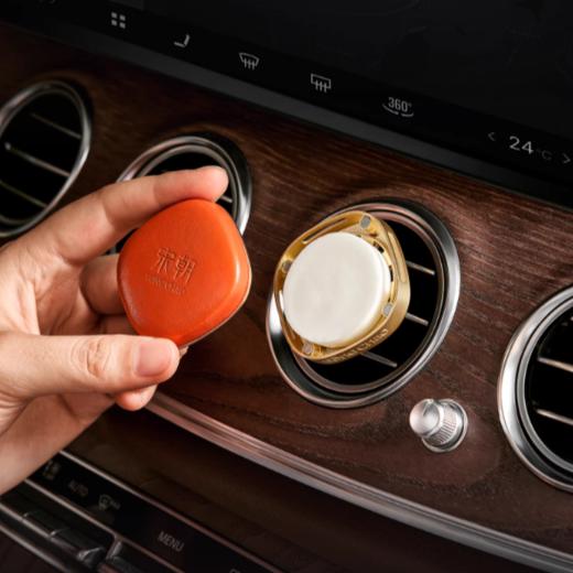 宋朝·小羊皮/悟吉车载香薰｜携手祖玛珑首席调香师，复刻宋人浪漫！如开敞篷驰骋山野，一路只走花路！ 商品图1