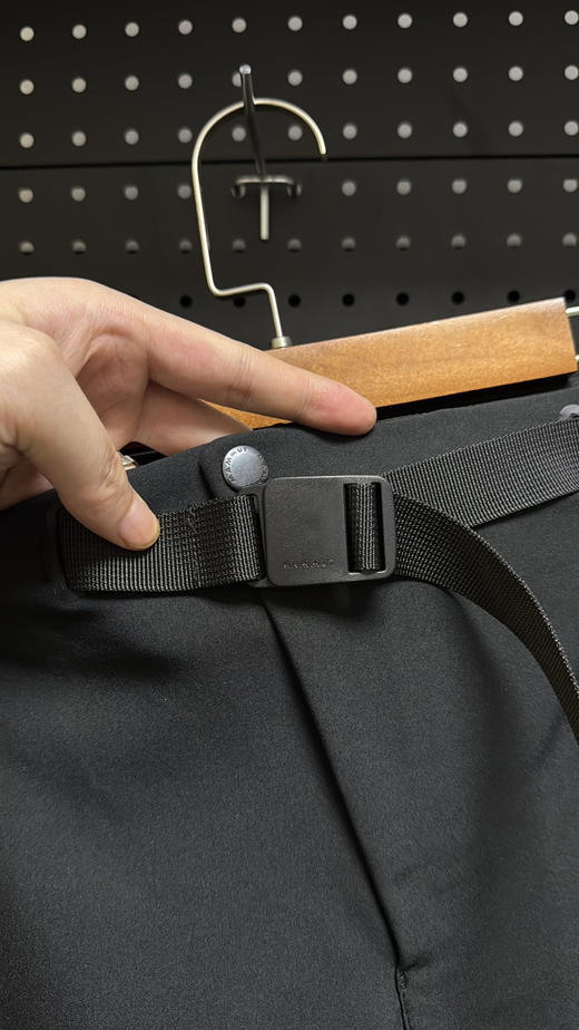 原定正品猛犸象MAMMUT Clion加绒软壳冲锋裤，防水防风保暖，顶级性能三重守护，尺码S-XXL 商品图4