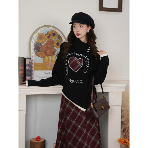 两三事 菱形漫迹 2025秋冬新款复古格纹不规则高腰半身裙 商品图2