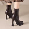 【预售5天】气质高跟防水台弹力瘦瘦短靴女秋冬新款尖头厚底粗跟不累脚时装靴CZ&&C-2305 商品缩略图2