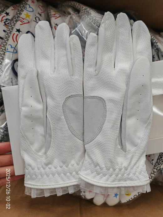 韩单兔头女士高尔夫手套，PU➕羊皮材质
尺码齐全18-21
特价💰79一副包邮，(两只) 商品图6