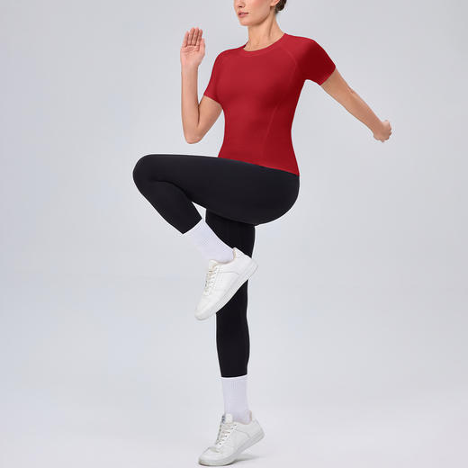 跃牌【欲动春风】系列 女紧身瑜伽短袖高弹速干健身运动T恤圆领透气显瘦跑步上衣LH1110 商品图3