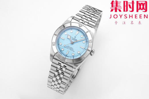 时光铸经典，腕间藏锋芒— ZF帝舵 帝陀碧湾54型系列M79000 男士腕表 表径37mm 小手腕福音 湖水蓝 蒂芙尼蓝盘 商品图2