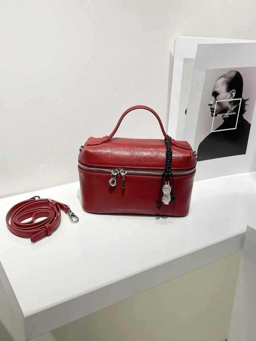 【秋冬精选】植鞣牛皮复古小方包女2025春夏新款小众设计饭盒包斜挎单肩小方包 商品图7