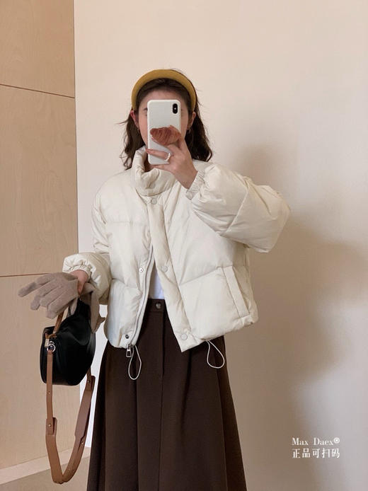撤柜清仓轻奢品牌扫码Max Daex®六色短款棉服外套高品质 小羽绒棉版型短款穿着就是很轻便很自在，非常显高，高个子小个子都可以WAN美驾驭的! 短款棉服上身特别好看，360度无死角 商品图8