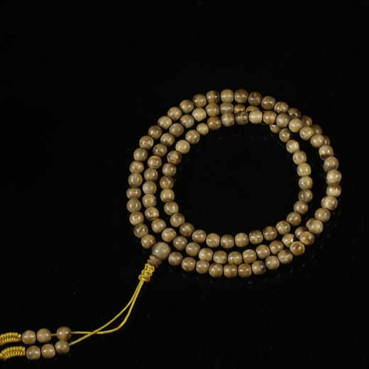 BC.HE12.25-3   柬埔寨(念珠) ，6.37mm，11.39g 商品图0