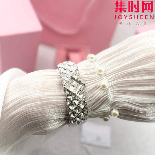 施华洛世奇新款 精致闪耀 女士手环满天星腕表 表盘似藏银河 商品图8