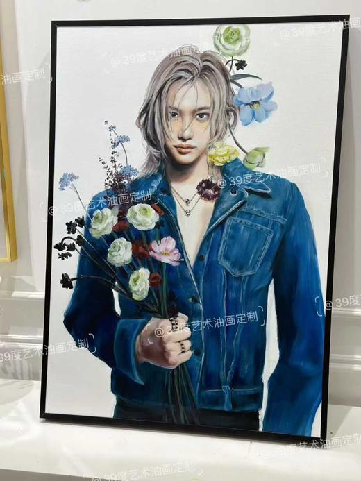 【年终狂欢】艺术家级偶像定制画50*70（半身，含简约框，1-3个月交付） 商品图3