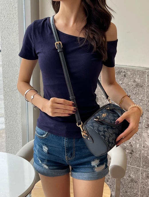 蔻驰 迷你波士顿 Rowan mini枕头包（SS） 商品图6