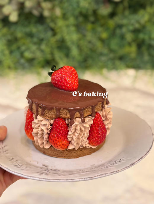 （标准4寸） 经典美式草莓巧克力忌廉蛋糕（默认自提，收费配送请联系客服） 商品图0
