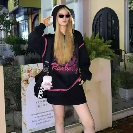 NC&连帽撞色卡通图案长袖卫衣50820(黑）冬季 954010430321 商品图0