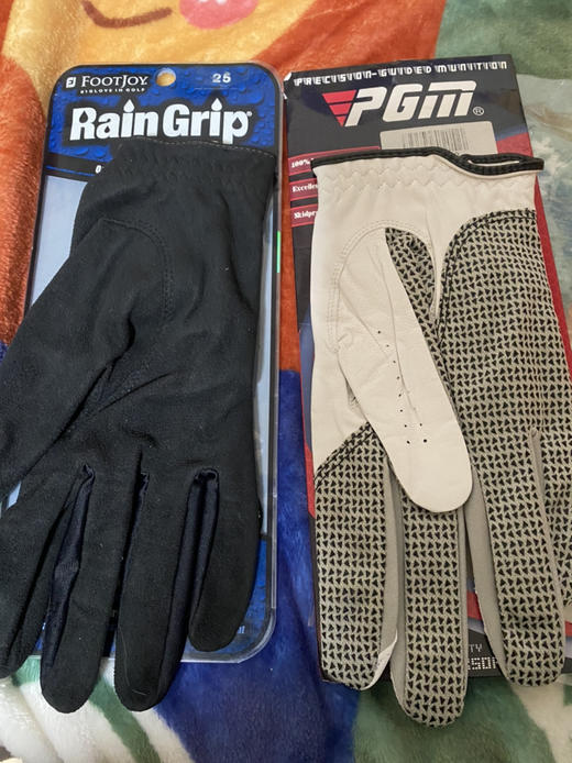 请输两只左撇子手套一支25一支26两只48元 商品图1