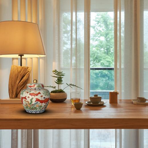 宫美画院 锦鲤戏藻纹盖罐 宫廷美学文创 瓷器 茶叶罐 国风好礼  商品图0