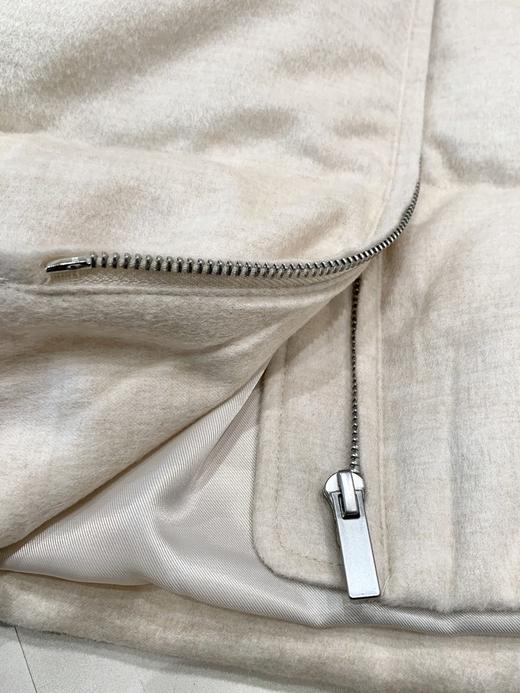 【高品质私服】【IC丝驼绒羽绒服】绒朵高蓬松度 羽绒久穿依旧蓬松G1607-CC【无标出货 介意慎拍】 商品图11