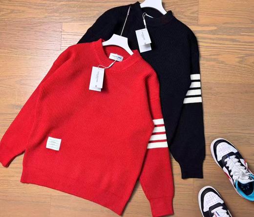 D122601新款精典手臂四条杠男士圆领休闲毛衣 商品图2