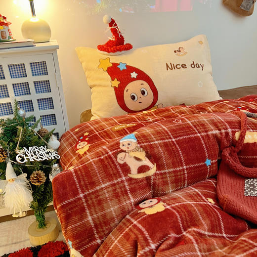 【品牌直发】加倍生活 A类数码印花猫咪小马加厚牛奶绒四件套 6色可选 马年限定系列 春节焕新季 商品图4