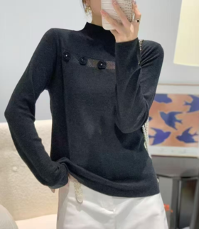 伯妮斯茵 | 复古精致 半高领钉珠针织衫 细腻针织面料 百搭遮肉 约会出游款 SZ6E03 月魄色