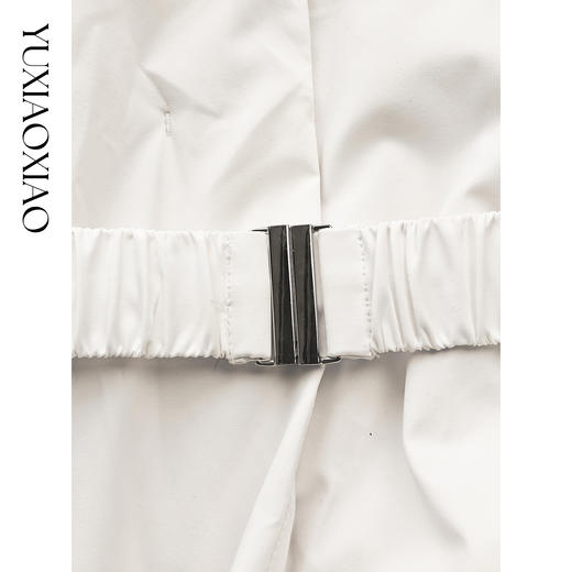 【大货小码捡漏，不退不换】  【冰雪童话】日常通勤保暖假两件连帽高级拼接短款收腰羽绒服 商品图3