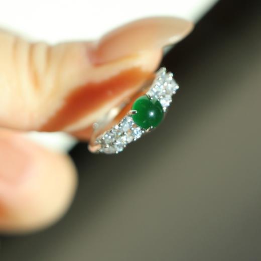 纯天然危地马拉翡翠 满绿蛋面6*6mm 纯银精工配件 可开合戒指 商品图3