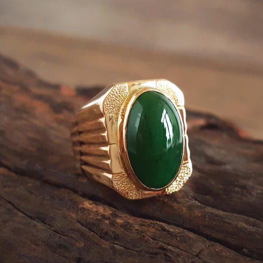 【天然正品】A货翡翠AU750收藏级黄金镶天然细腻糯种满绿蛋面翡翠宽版戒指16.9*10.3MM(皆取最大值)戒圈：24号 171225NJS37 商品图4