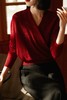 正红法式通勤100%羊毛交叉叠襟领大气知性针织衫上衣 商品缩略图3