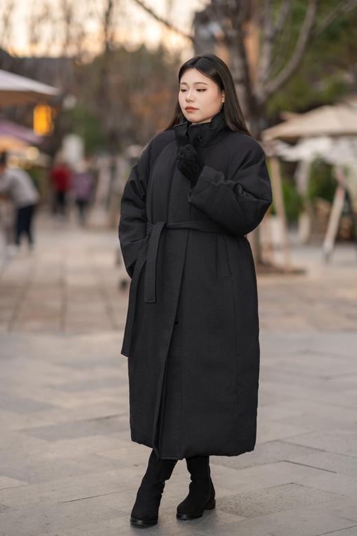 一周发货！💥年末最气质款羽绒服【新国标90白鸭绒 羽绒服】2款，一款保暖立领&翻领 大衣风衣款羽绒服，气质全黑；另一款V领国风新中式绗缝羽绒服，绗缝羽绒分隔填充不易跑绒~ 商品图10