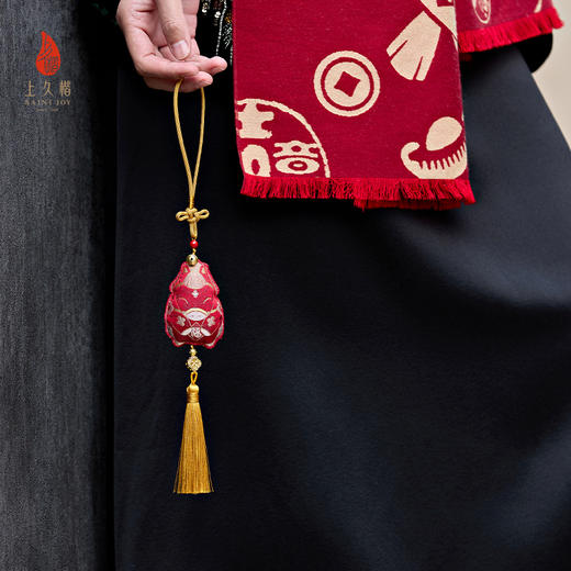 上久楷新中式国风文创礼盒送礼 宋锦挂件 丝羊绒长巾  宝驹纳福 商品图6