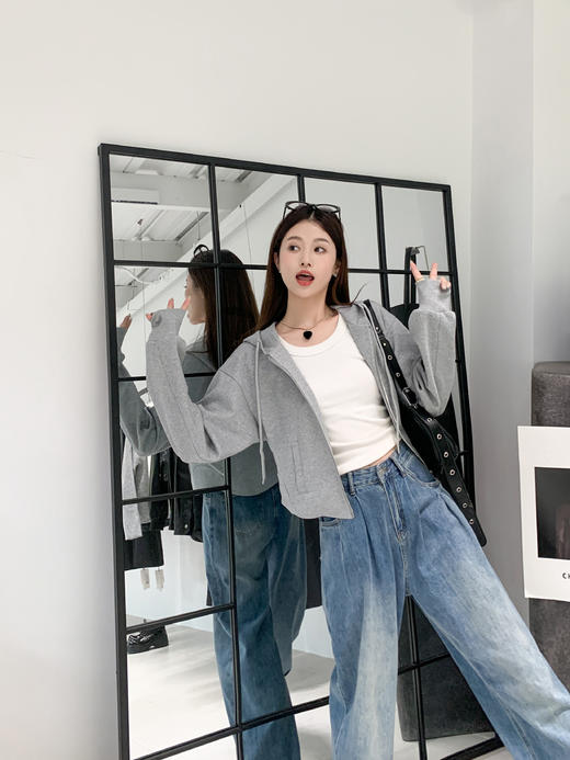 <曾小咸推荐>现货秒杀 ！微信超特价！ 韩系短款拉链连帽卫衣 日常189.99 立减100 秒杀89.99！！ 商品图12