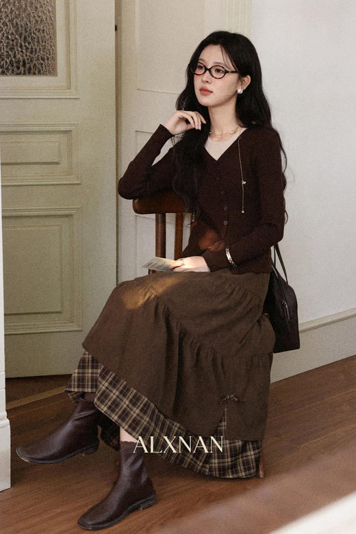 鹿向南「褐咖柔章」美拉德咖色拼接格子长款半身裙女秋伯克利裙子 商品图5
