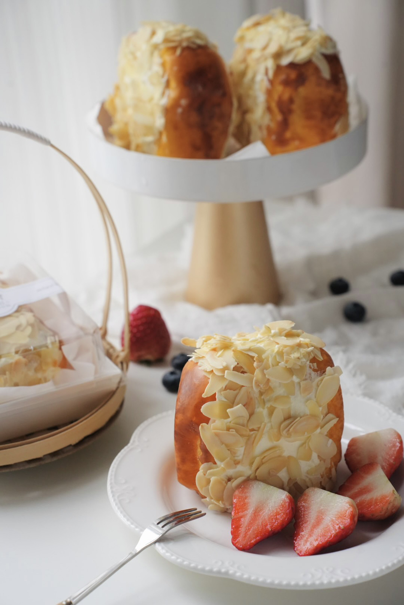 咸奶油杏仁芝士包