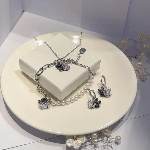【 顺丰发货】Swarovski/施华洛世奇Swan抱抱鹅系列吊坠耳饰爆闪黑天鹅小众高级感首饰 商品图7