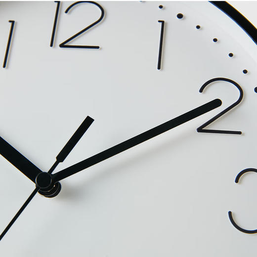 家用现代简约钟表客厅卧室挂钟静音时钟 派勒蒂 商品图3