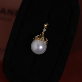梨花头款淡水珍珠吊坠 11-12mm 正圆强光 面无暇 侧边微微瑕 925纯银配件